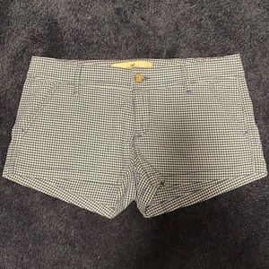 🌑 Hollister Gingham Twill Shorts